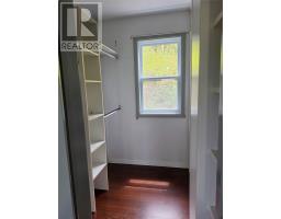 325 Main Street thumbnail 19