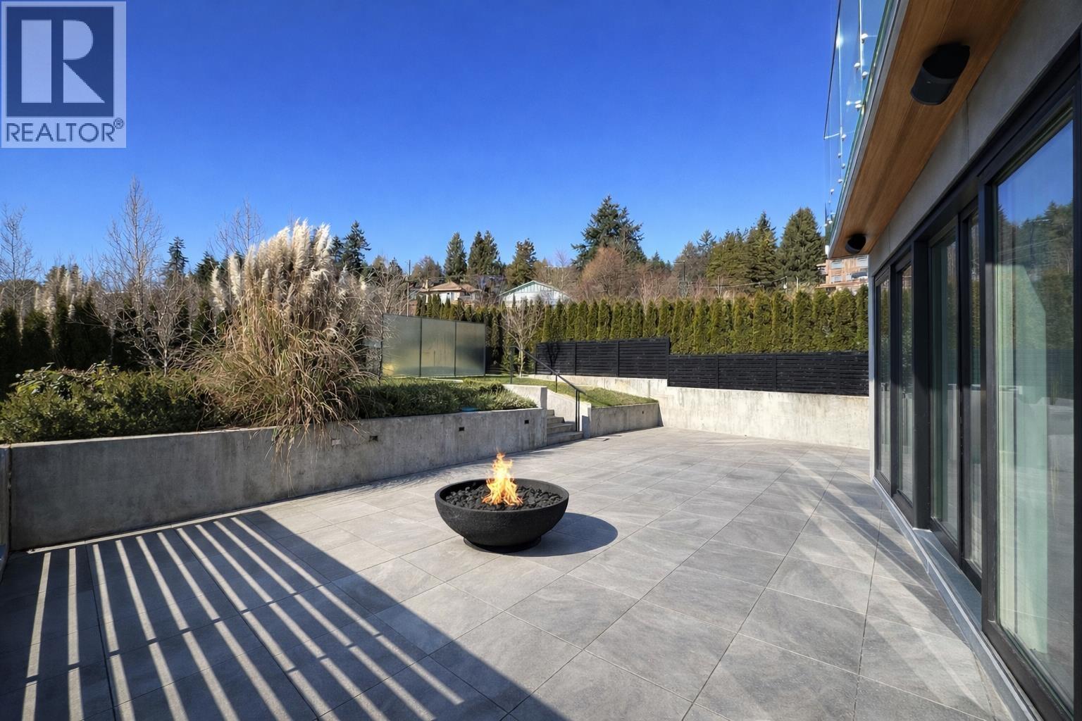598 ARTHUR ERICKSON PLACE, West Vancouver
