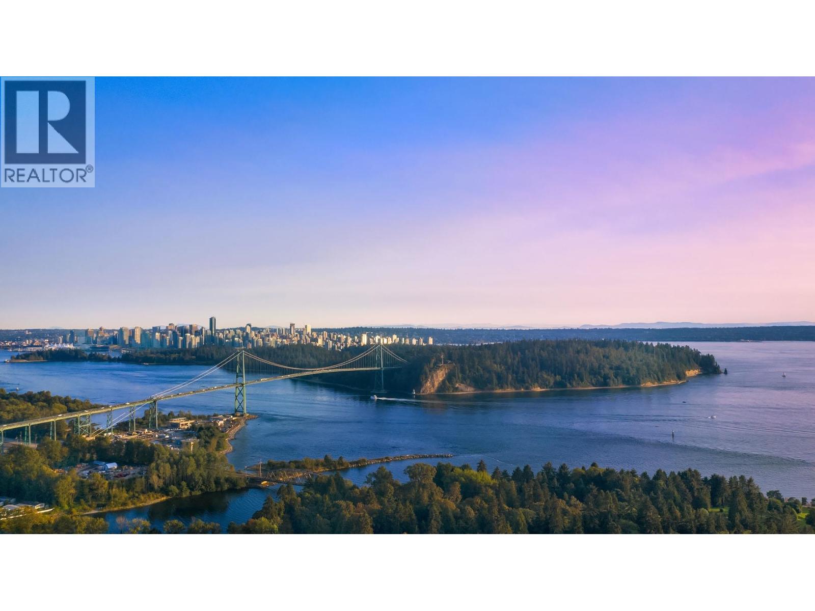 598 ARTHUR ERICKSON PLACE, West Vancouver