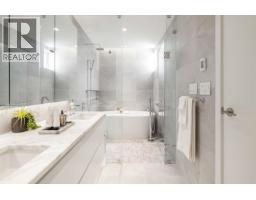598 Arthur Erickson Place, West Vancouver, BC V7T1J1 Photo 14