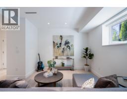 598 Arthur Erickson Place, West Vancouver, BC V7T1J1 Photo 21