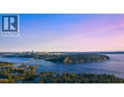 598 Arthur Erickson Place, West Vancouver, BC V7T1J1 Photo 35
