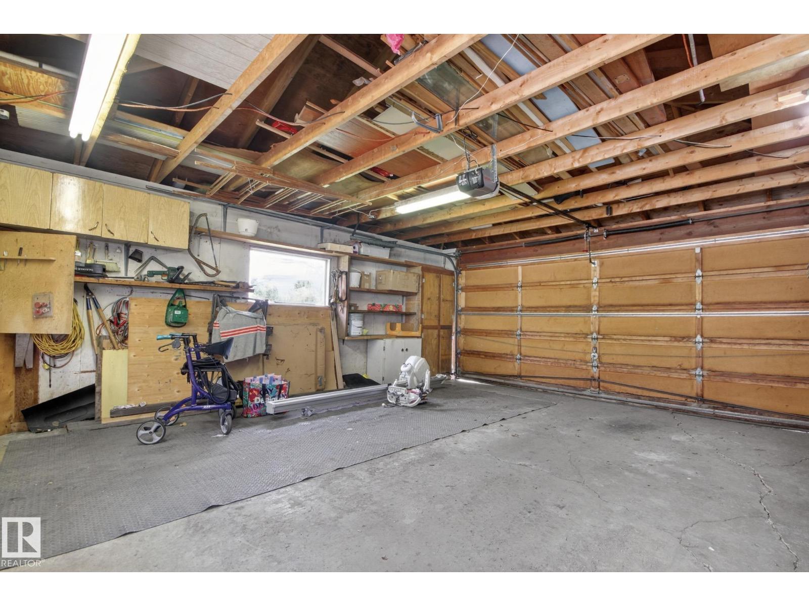 9243 74 ST NW — photo 22