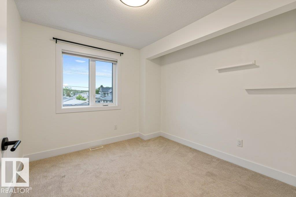 8814 85 AV NW — photo 22