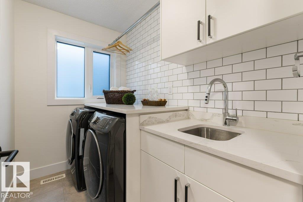 8814 85 AV NW — photo 23