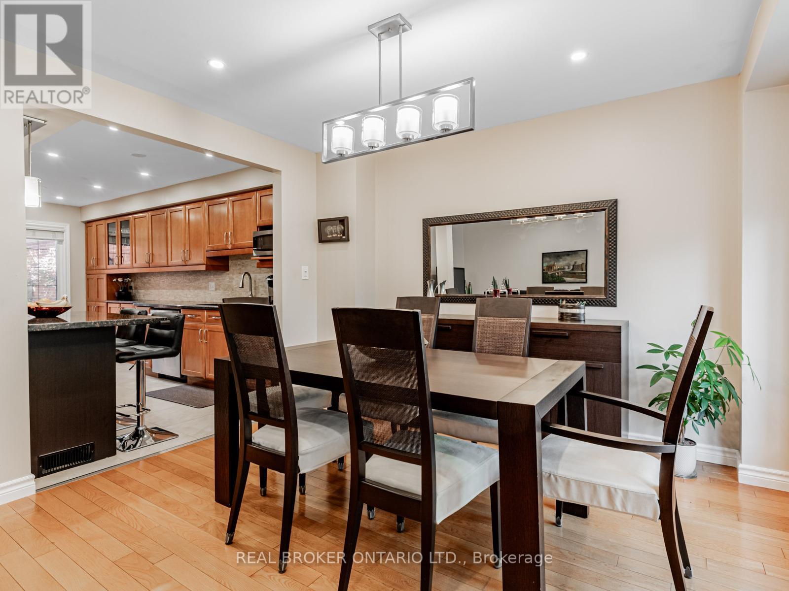 125 KERSEY CRESCENT - 14