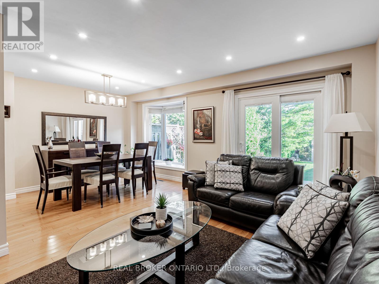 125 KERSEY CRESCENT - 18