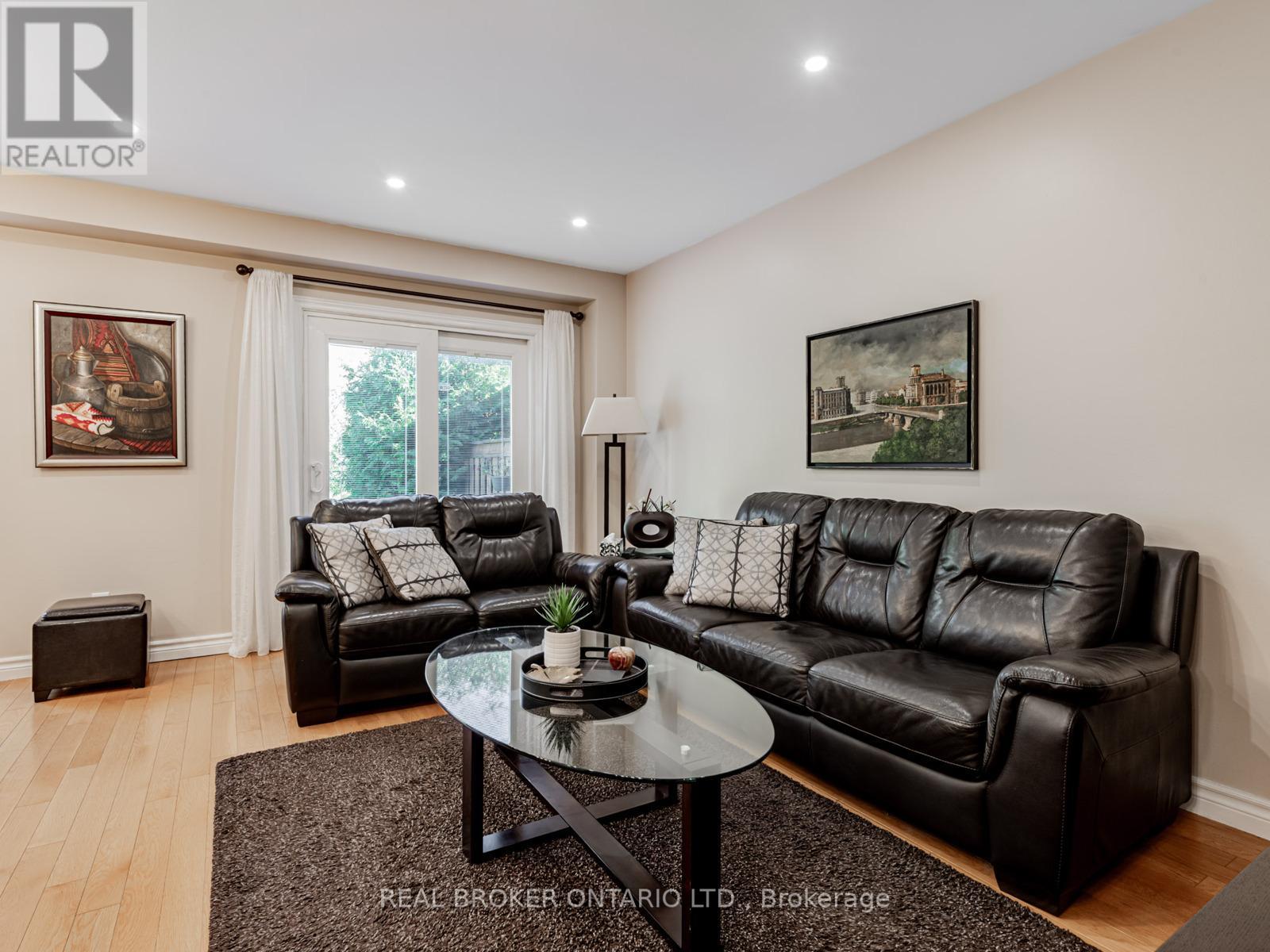 125 KERSEY CRESCENT - 17