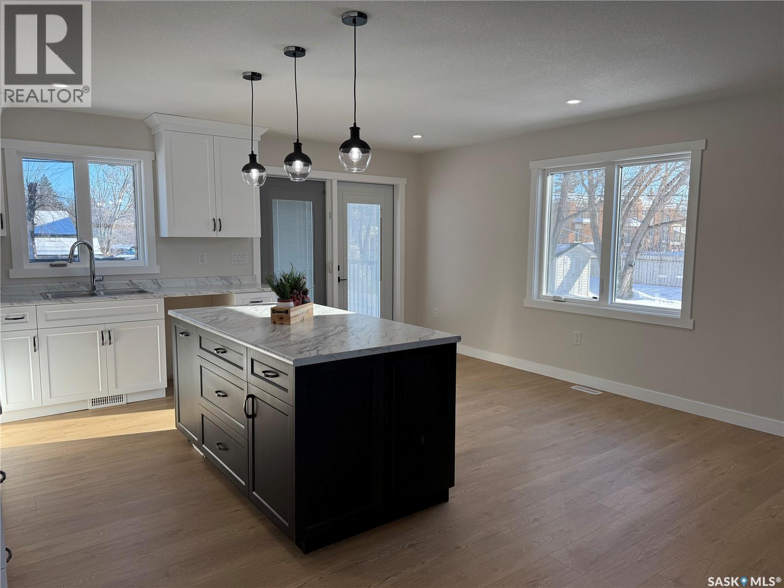 1134 9th STREET - 5