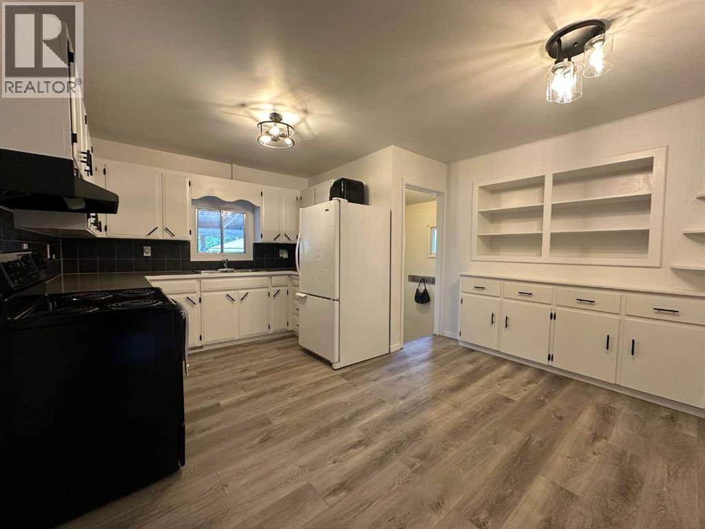 3608 46 Street - photo 4