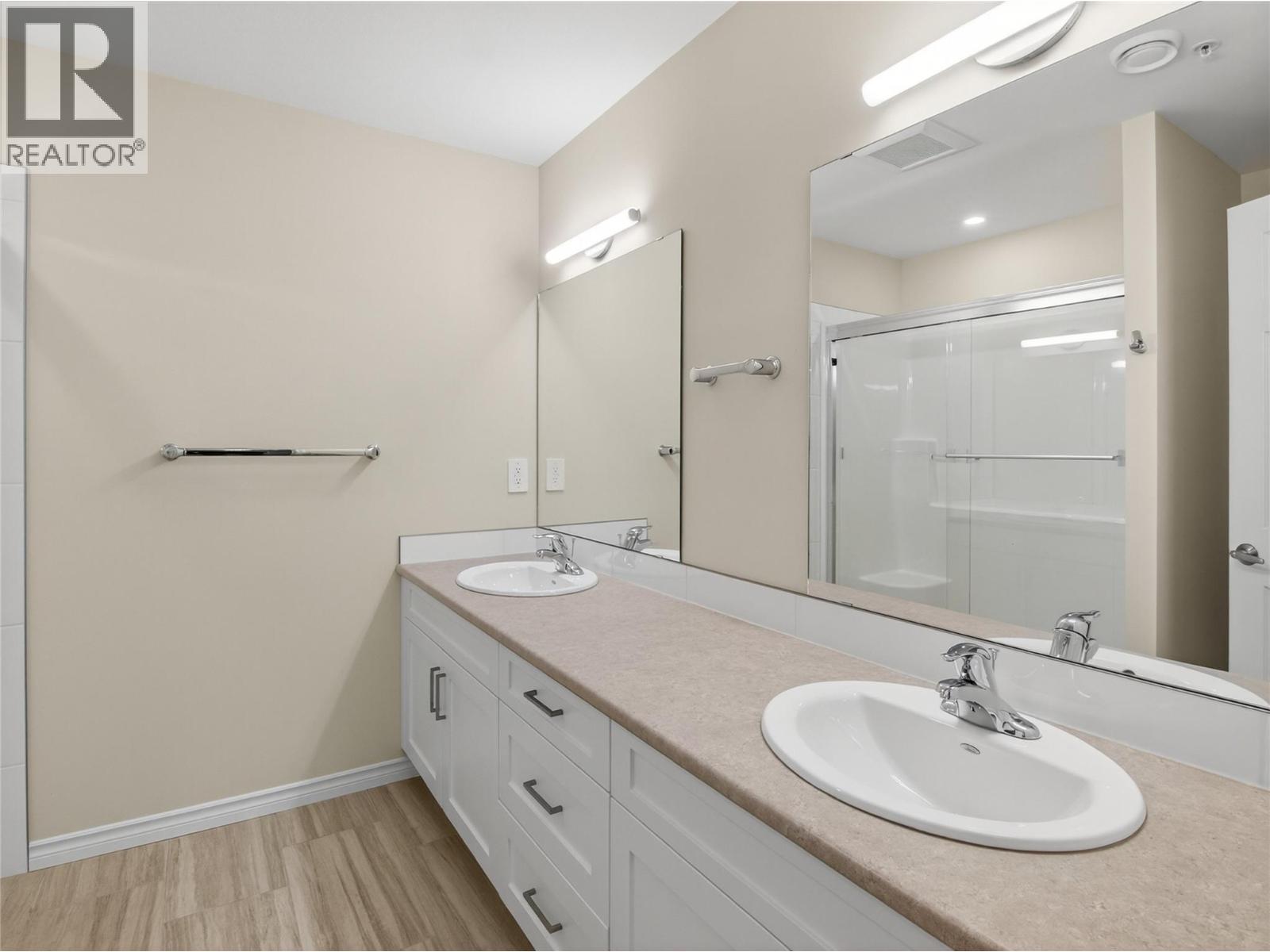 #604 3362 SKAHA LAKE Road - 26