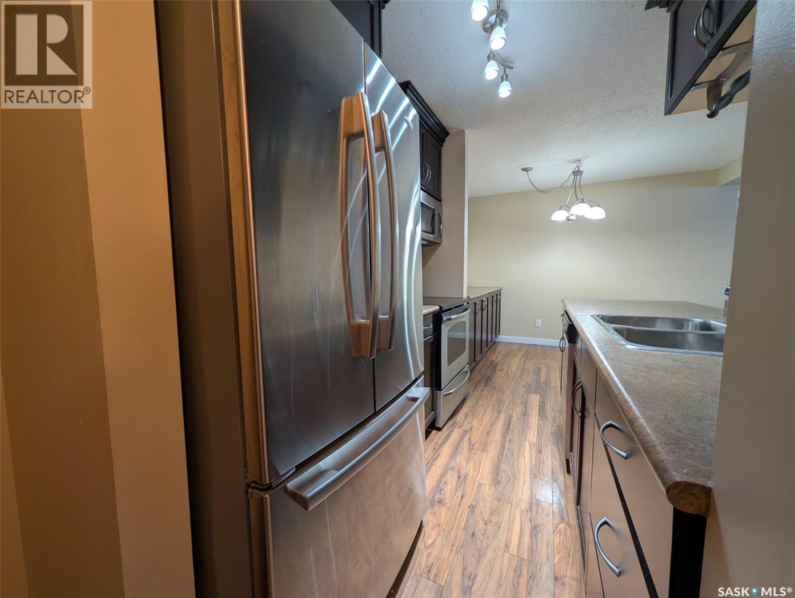 108 1435 Embassy DRIVE - photo 5