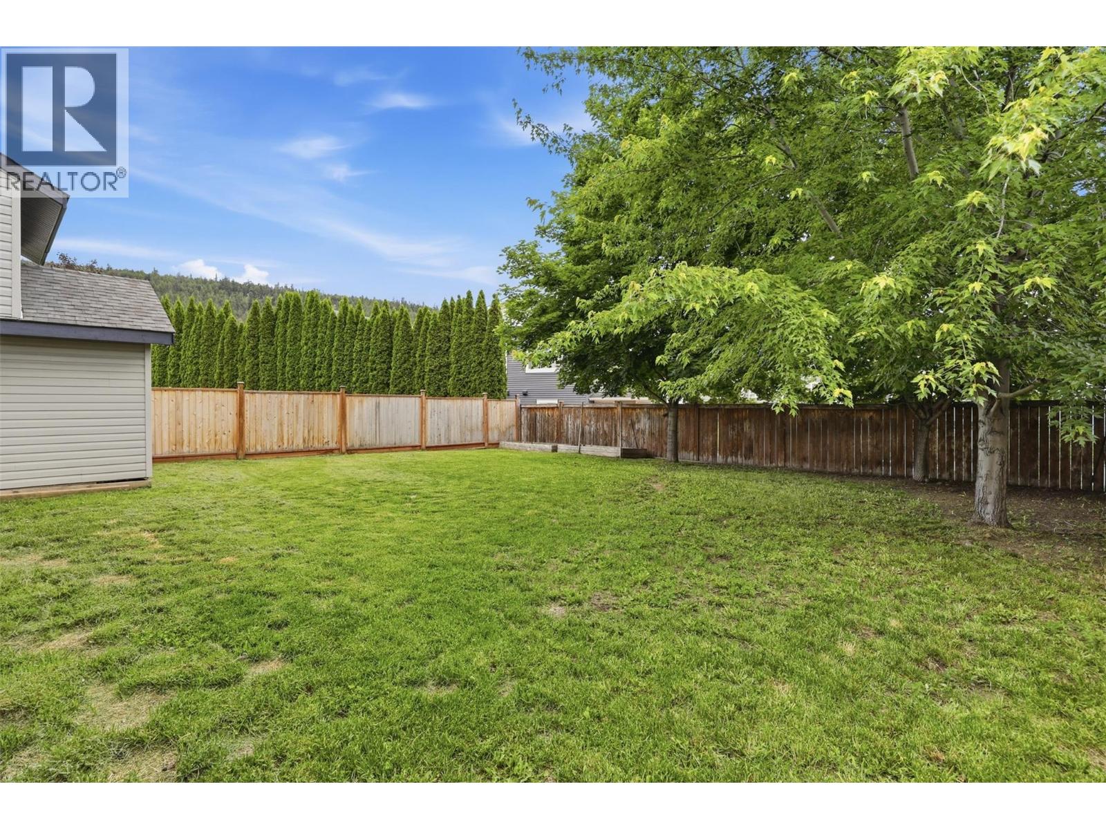 1716 FOXTAIL Drive, Kamloops