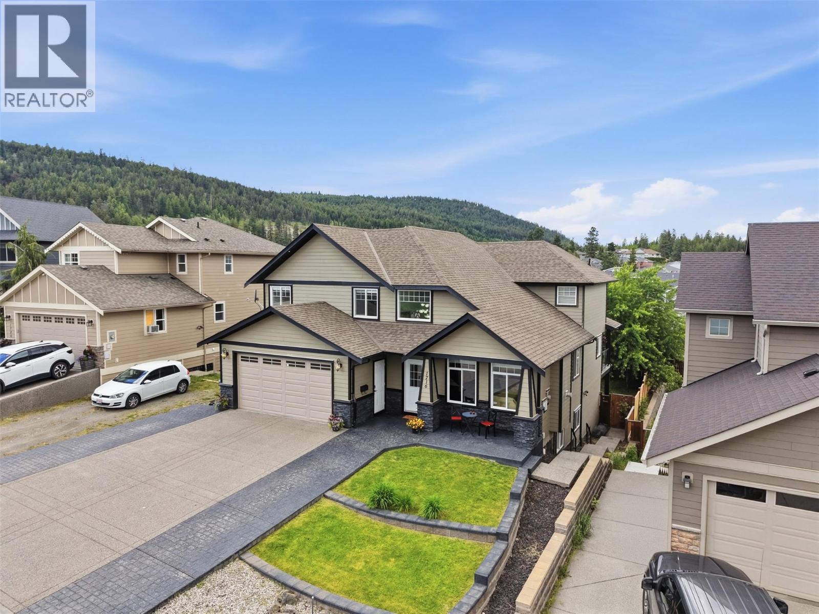 1716 FOXTAIL Drive, Kamloops