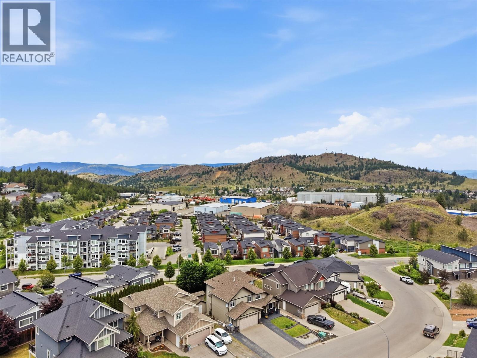 1716 FOXTAIL Drive, Kamloops