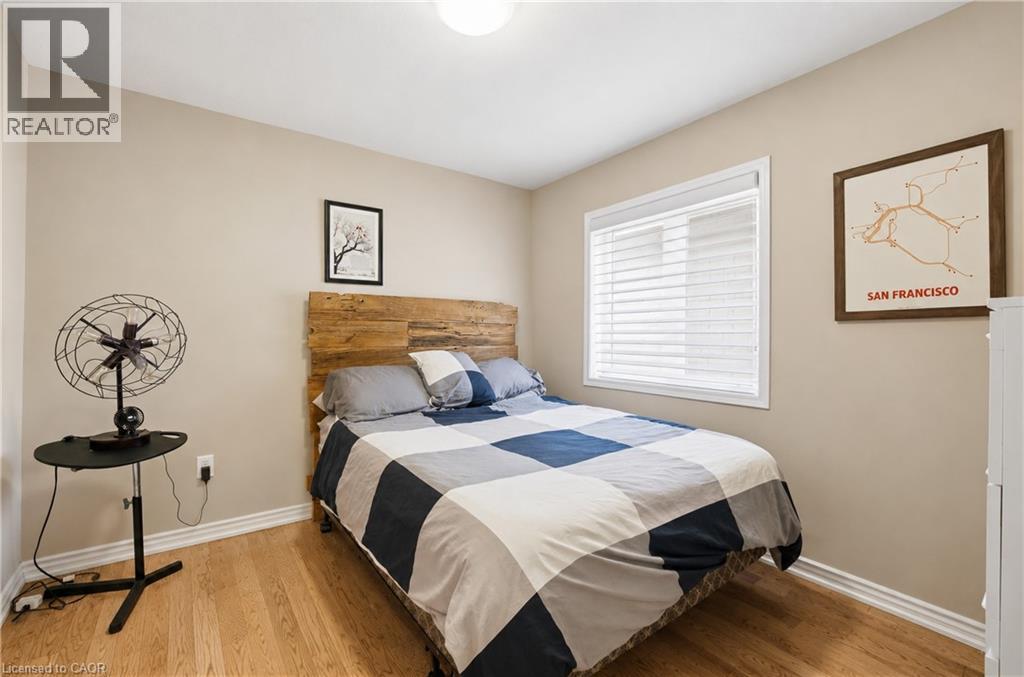 44 STILLWATER Crescent - 16