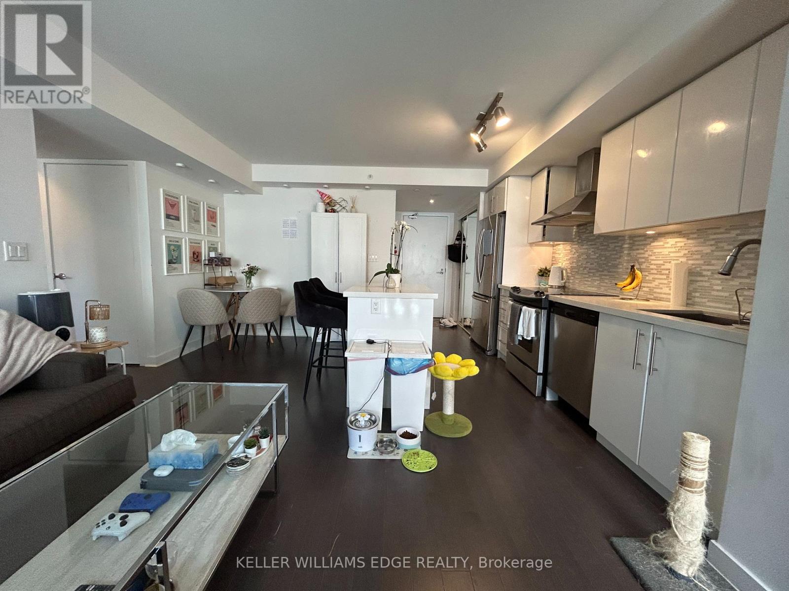 #707 58 ORCHARD VIEW BOULEVARD - 12