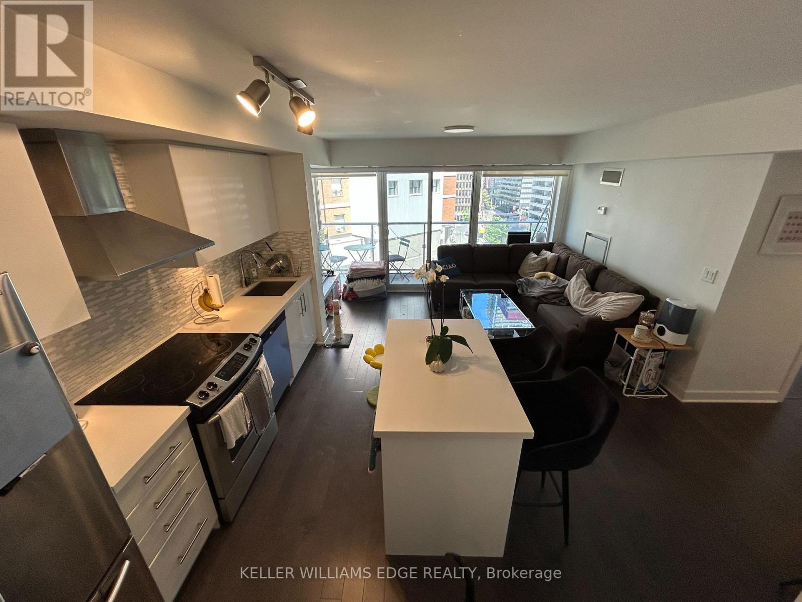 #707 58 ORCHARD VIEW BOULEVARD - 10