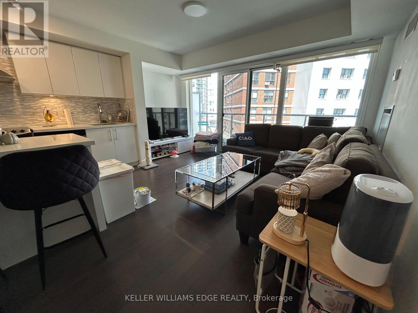 #707 58 ORCHARD VIEW BOULEVARD - 8