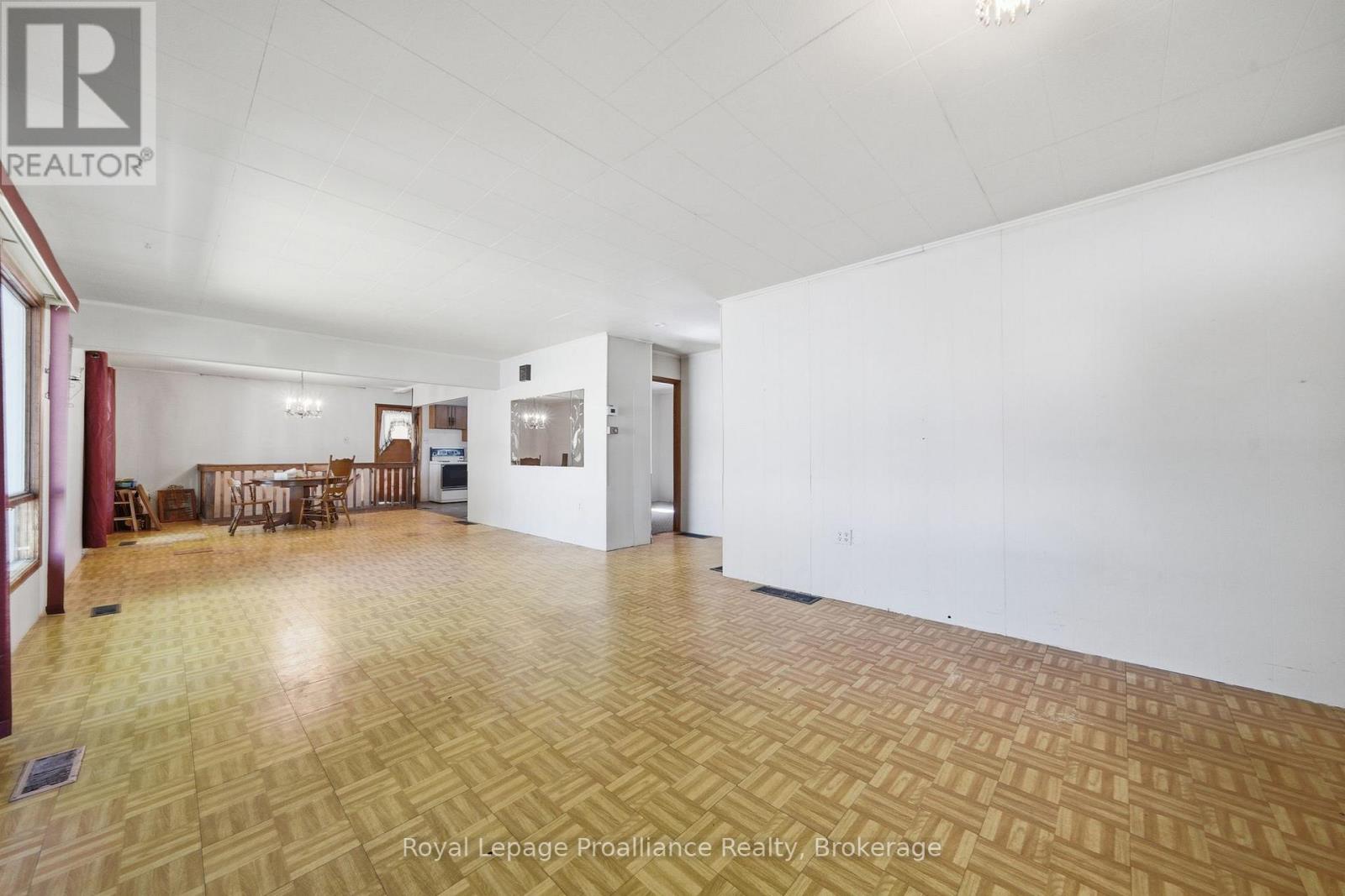 12310 HIGHWAY 41 - 12