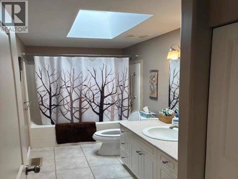 6252 BAILLIE ROAD, Sechelt