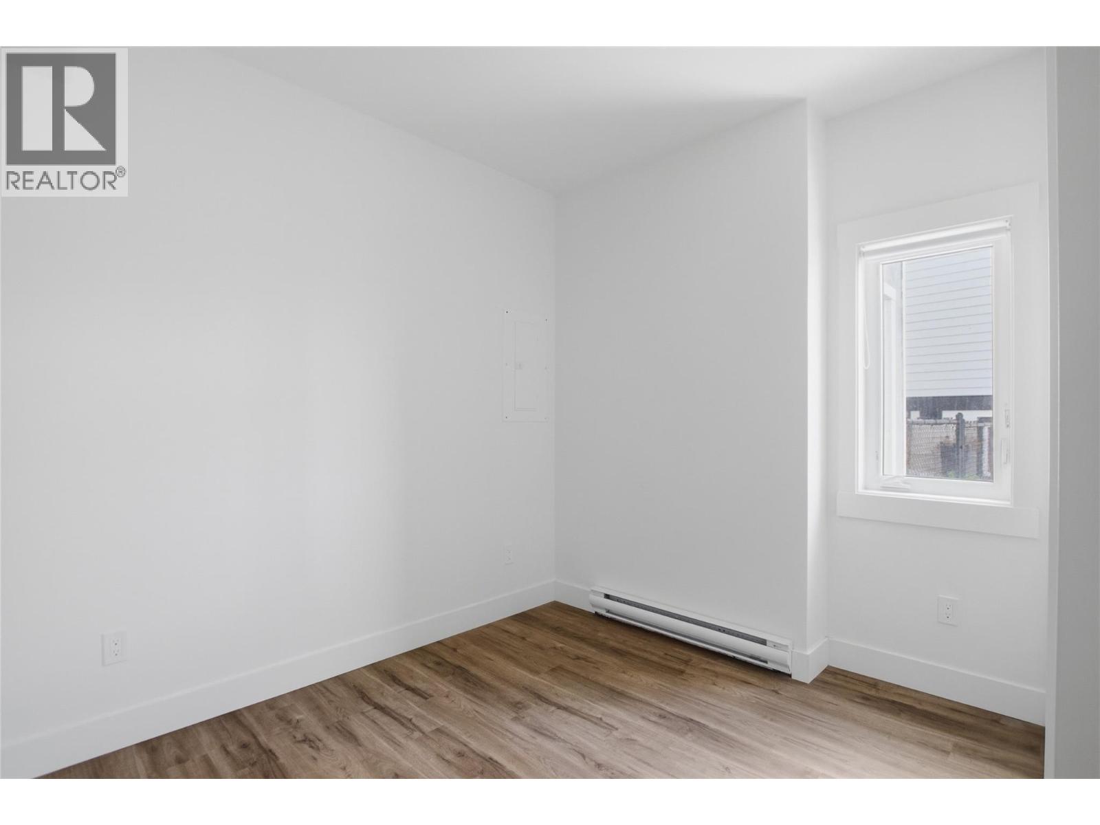 1688 Balsam Place - 65
