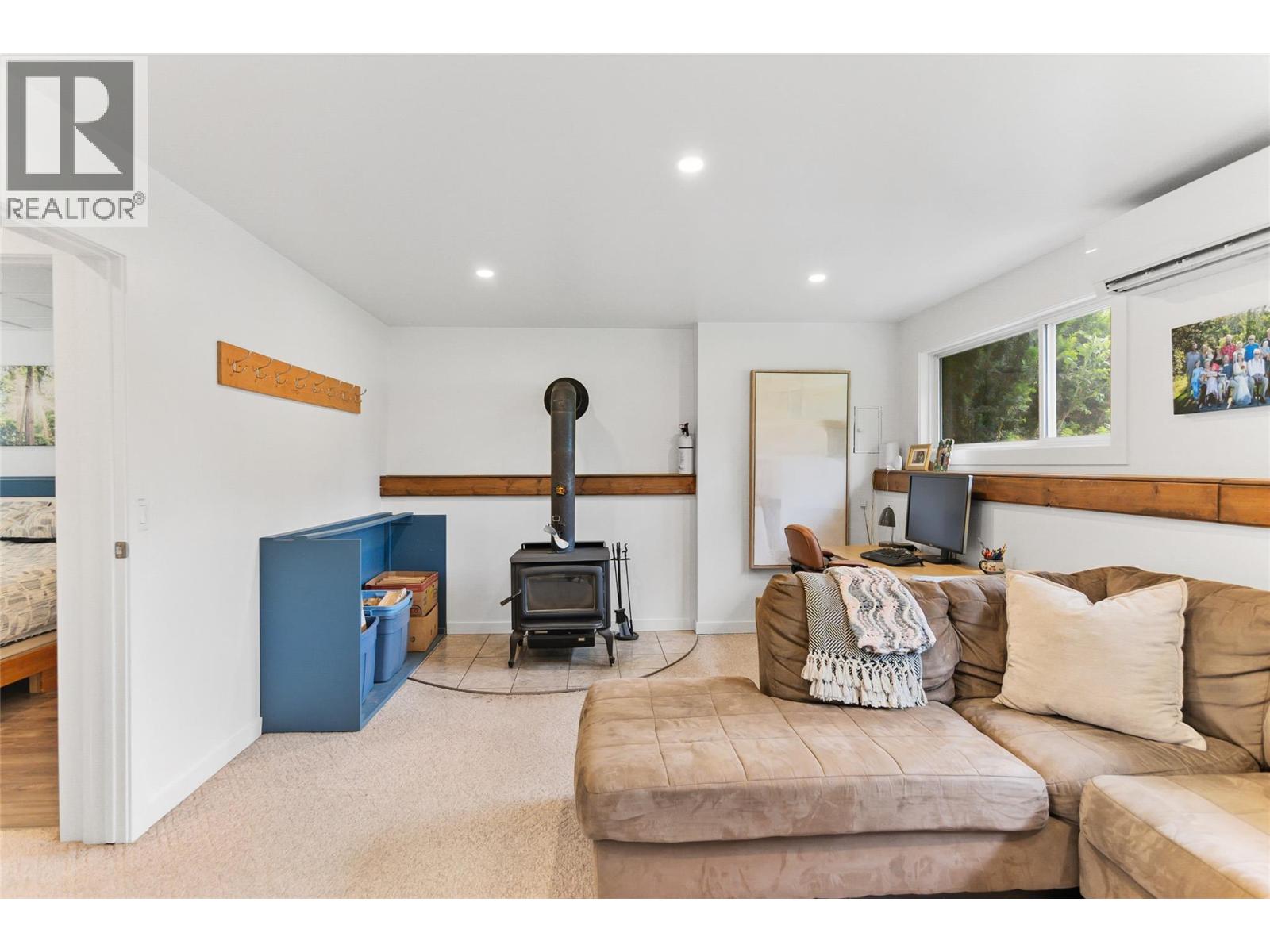 126 Bernard Nelson Crescent - 33
