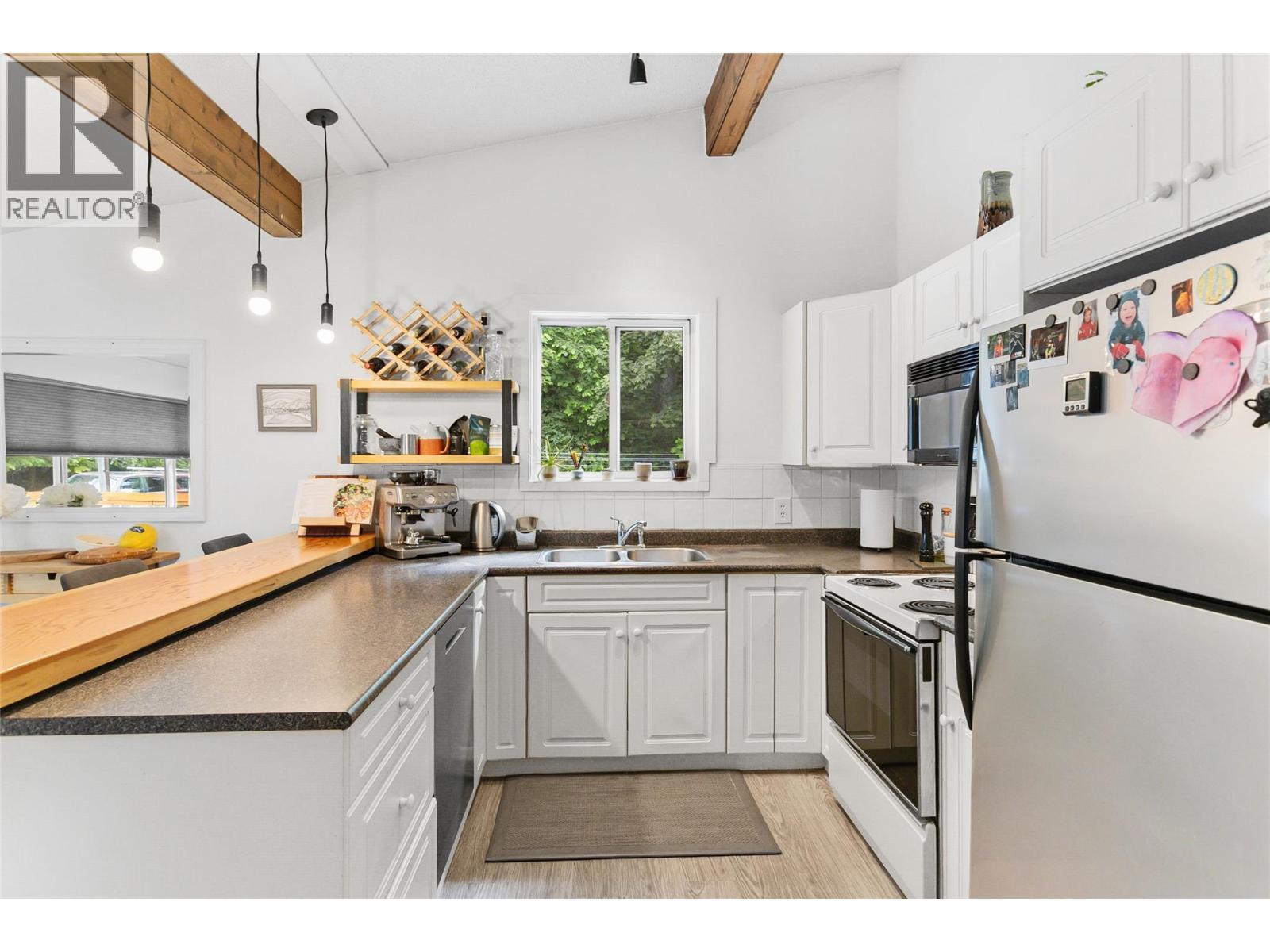 126 Bernard Nelson Crescent - 22