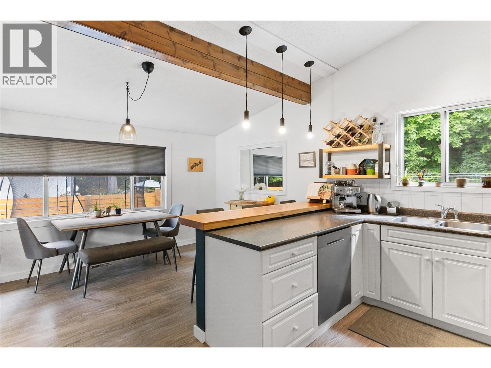 126 Bernard Nelson Crescent - 23