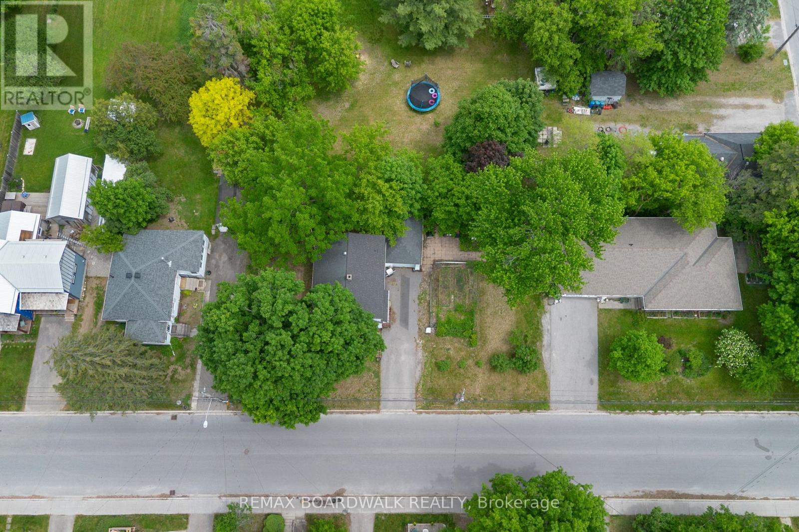 111 BECKWITH STREET E - 31