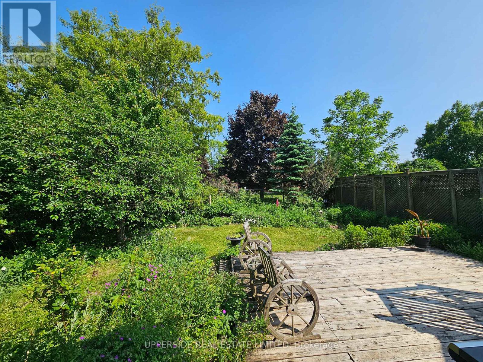 4 KINGSLEY ROAD S - 26