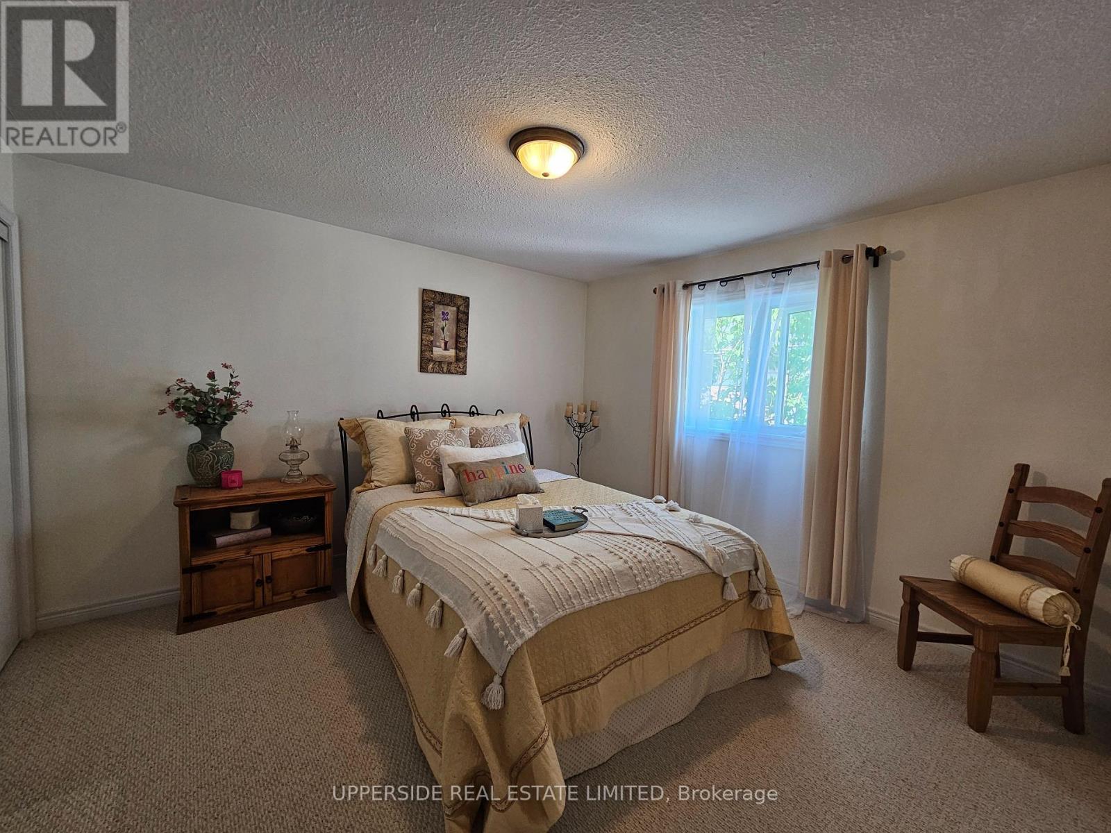 4 KINGSLEY ROAD S - 14