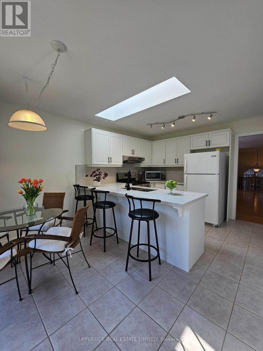 4 KINGSLEY ROAD S - 6