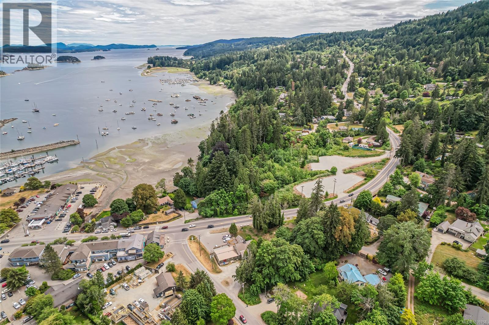 2 Drake Rd, Salt Spring