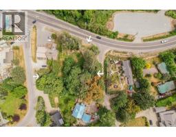 2 Drake Rd, Salt Spring, BC V8K2K8 Photo 9