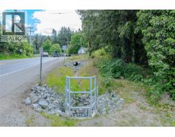 2 Drake Rd, Salt Spring, BC V8K2K8 Photo 10