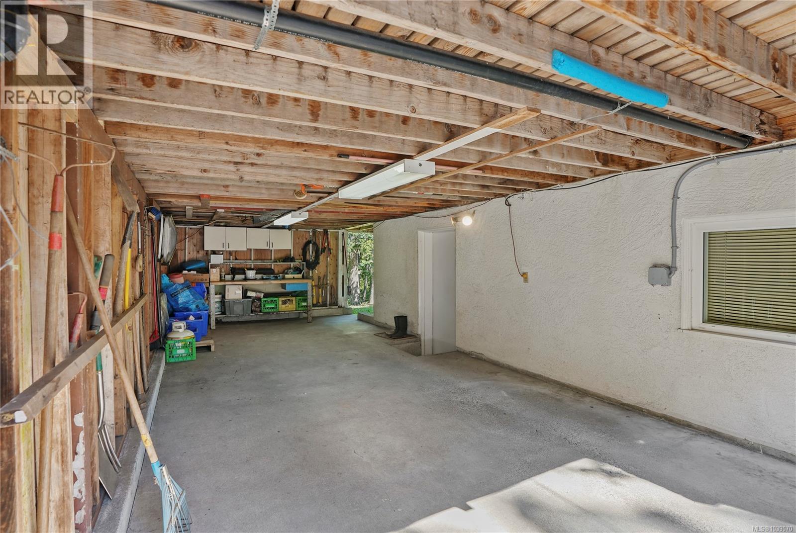4921 Townsend Dr - 30