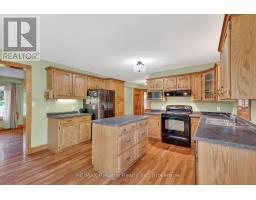 76 William Street, Huron East, ON N0K1G0 Photo 13