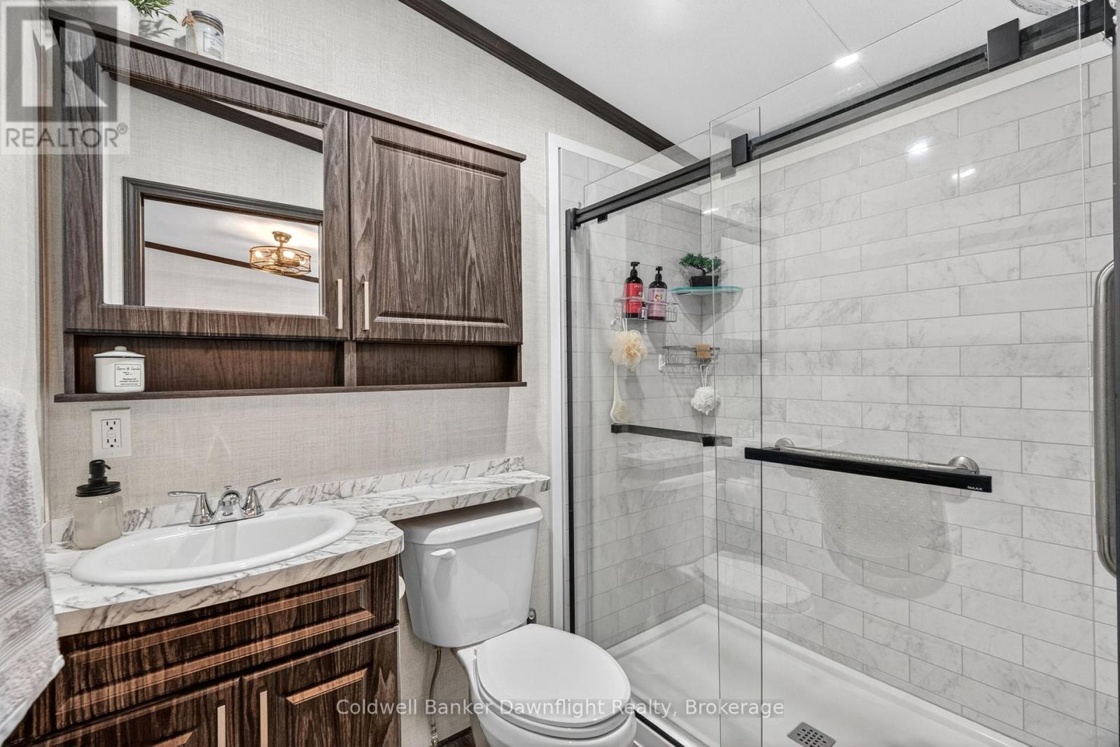#110 36501 DASHWOOD ROAD - 37