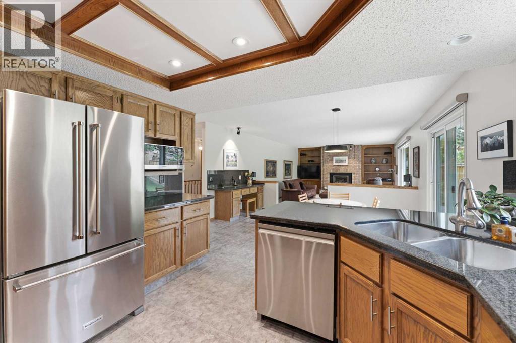 2739 Signal Hill Drive SW — photo 30