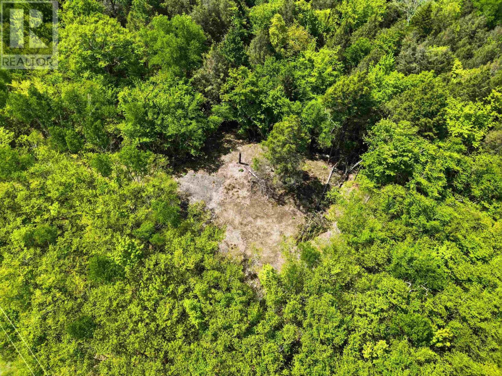 Property 3 of 50 of Lot 30 Maplesue Point Drive
