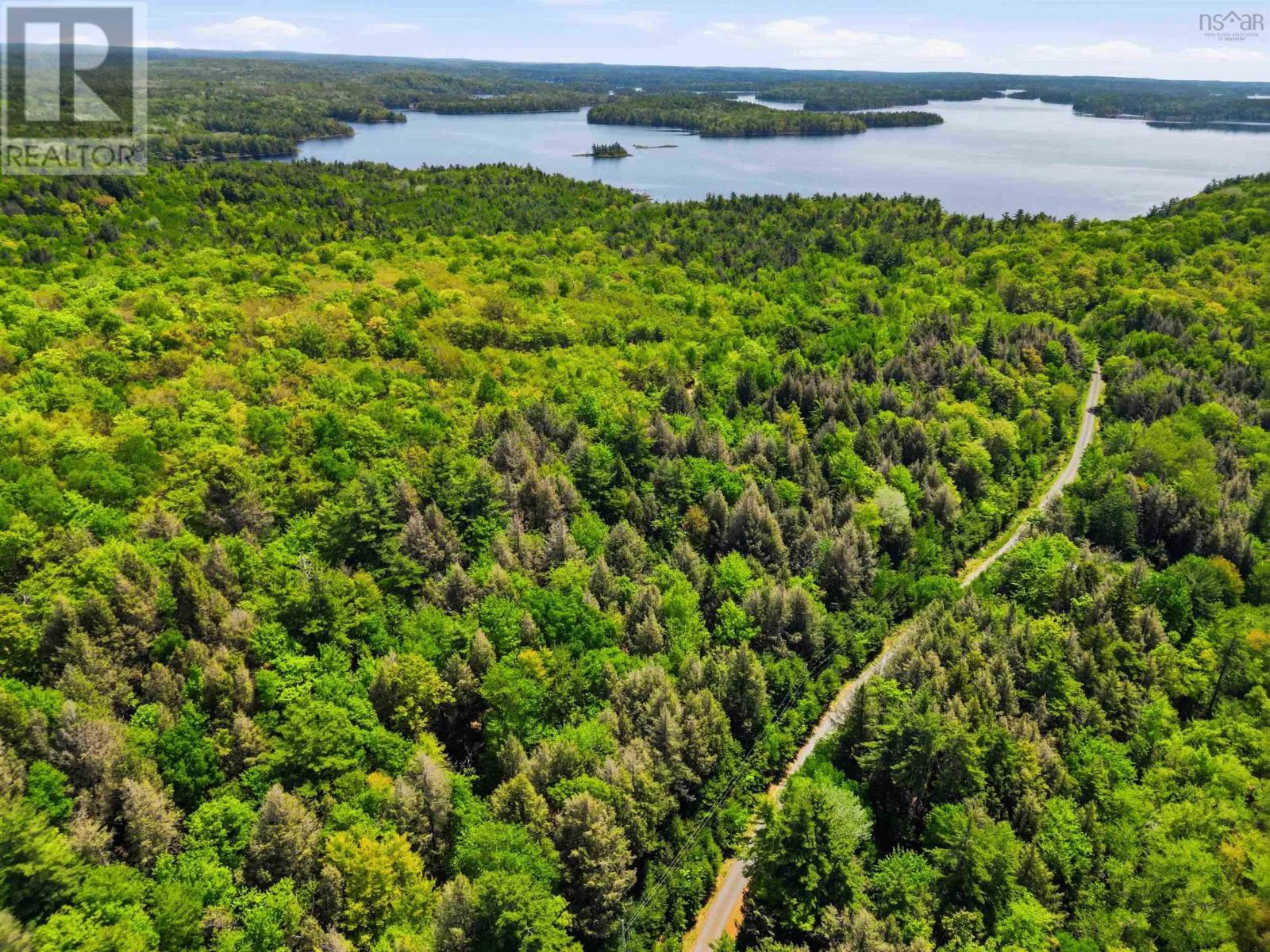 Property 42 of 50 of Lot 30 Maplesue Point Drive