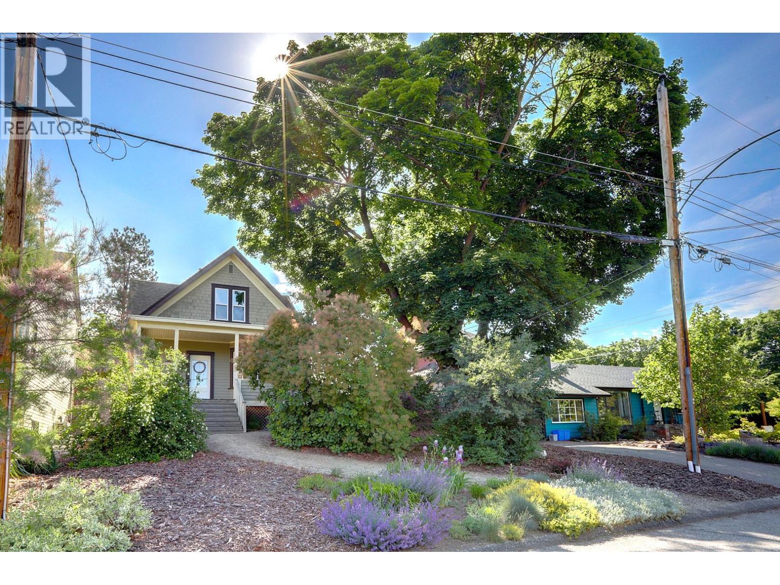 2503 24 Street - 1