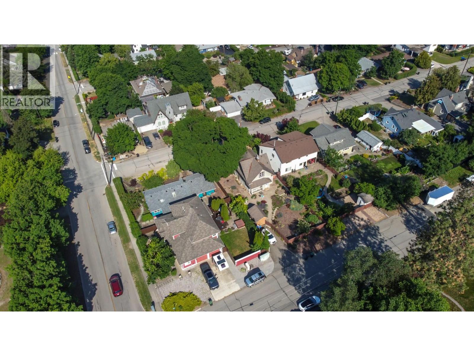 2503 24 Street - 73