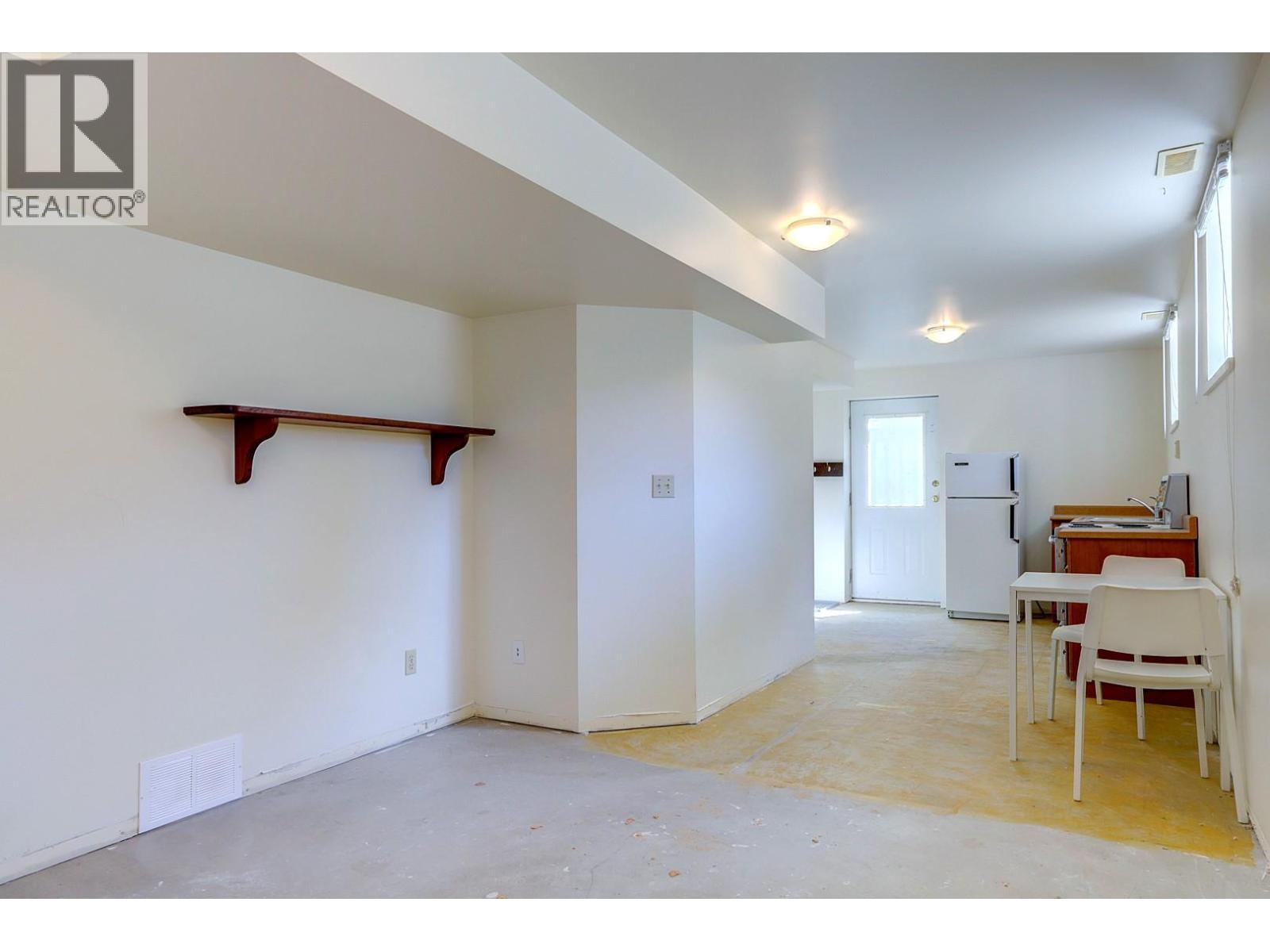 2503 24 Street - 49