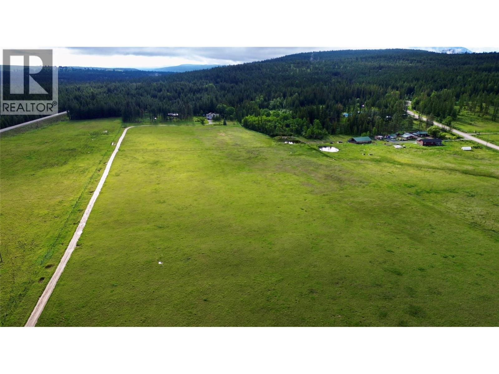  8110 Wycliffe Road, Cranbrook