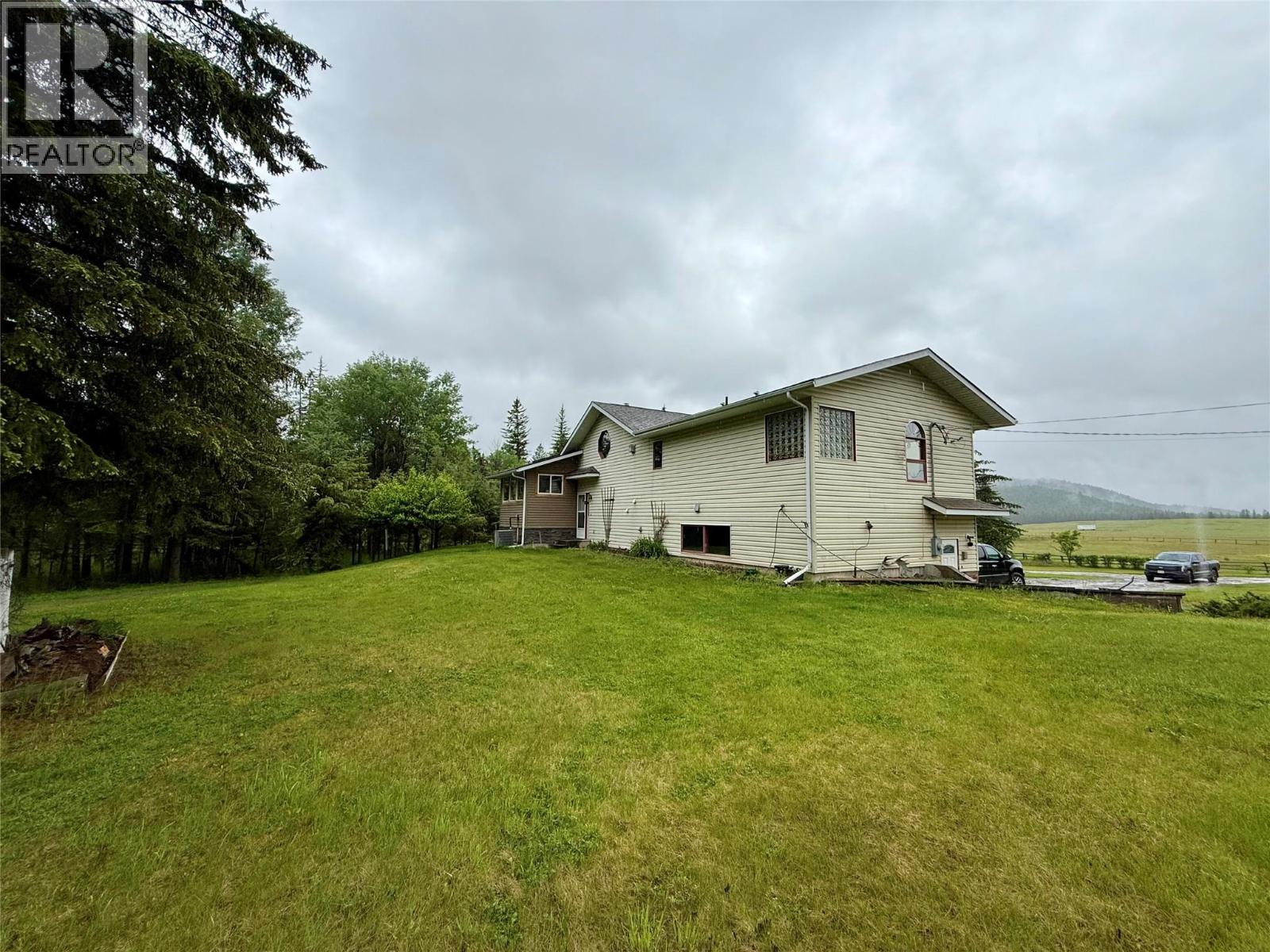  8110 Wycliffe Road, Cranbrook