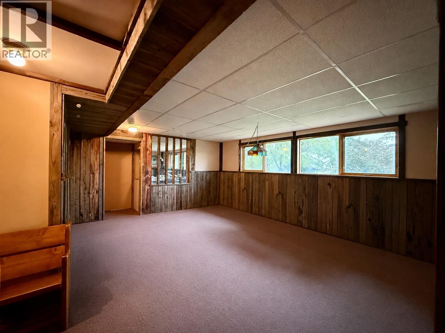  8110 Wycliffe Road, Cranbrook