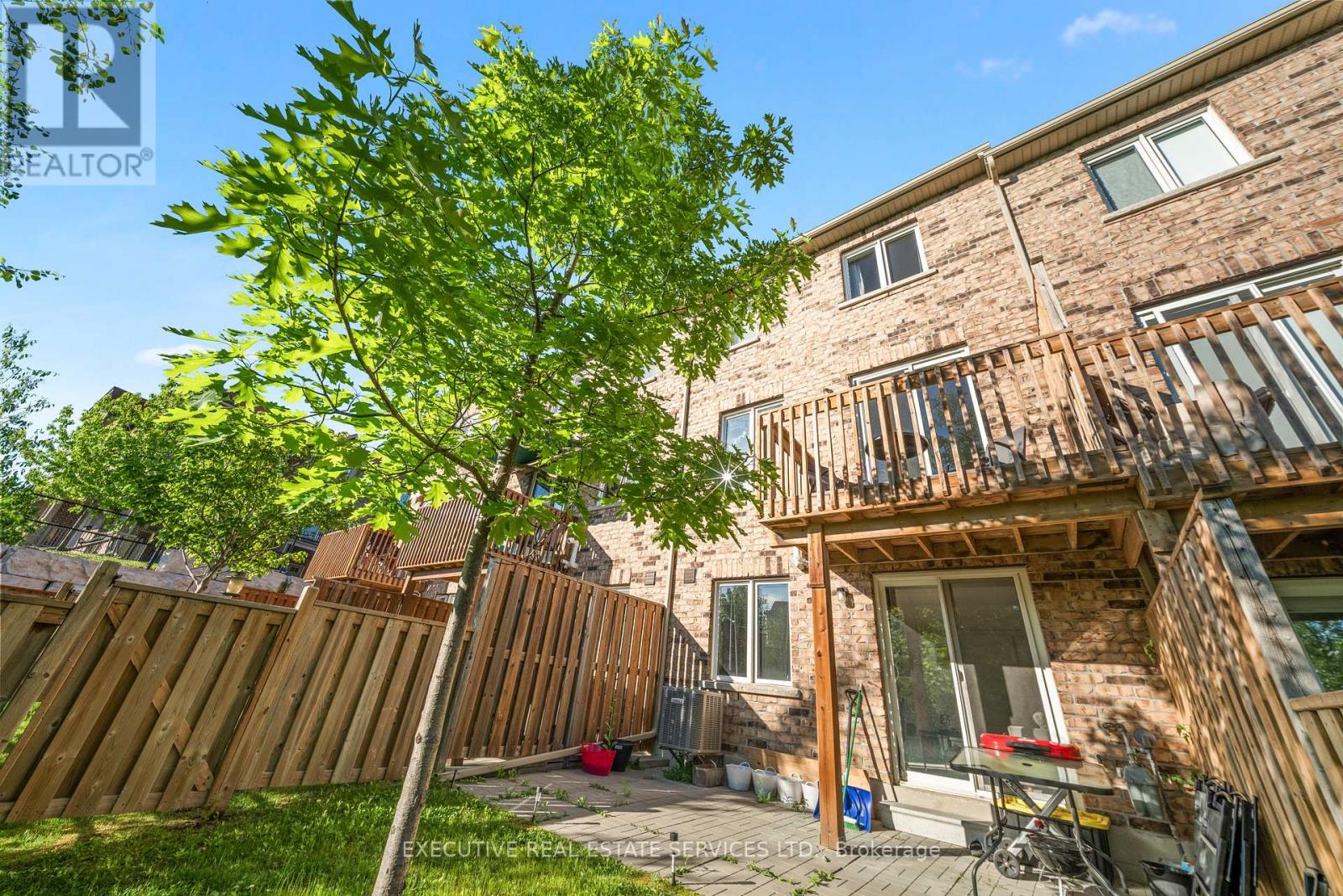 #75 50 EDINBURGH DRIVE - 47