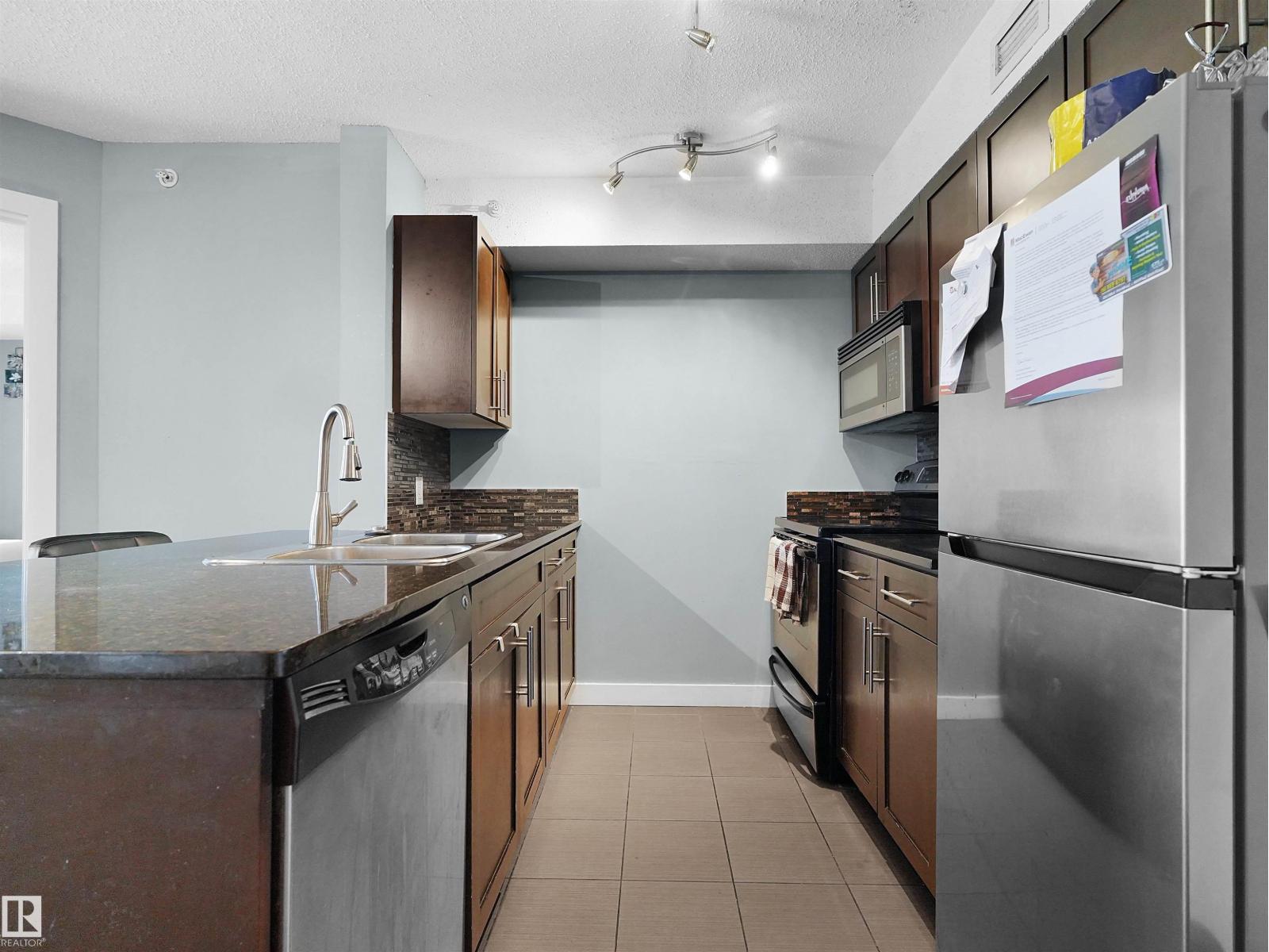 #406 11820 22 AV SW — photo 19